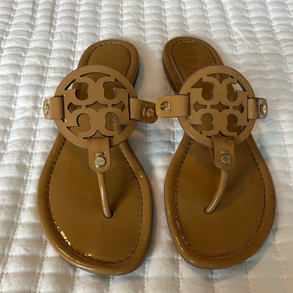 tory burch sandals